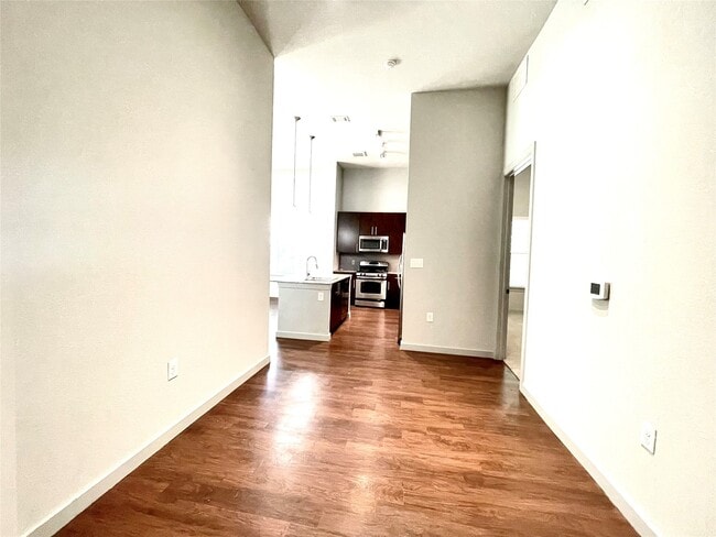 Photo - 2525 McCue Rd Unidad 117