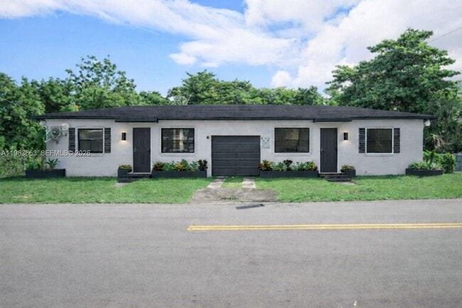 Building Photo - 4001 NW 15th Ave Unit 4001