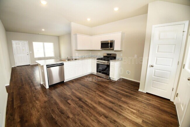 Photo - 3004 E 12th St