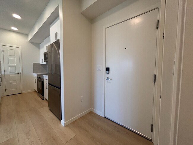 Photo - Seton 2-Bedroom Condo with Parking, Balcony, and Great Amenities (IP052) Unit 3213