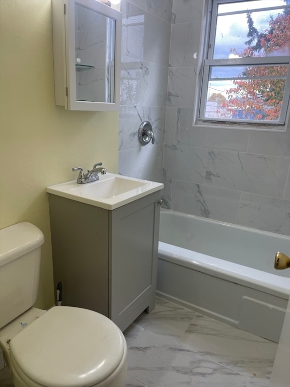 Building Photo - 33 Nashua St Unit 1S