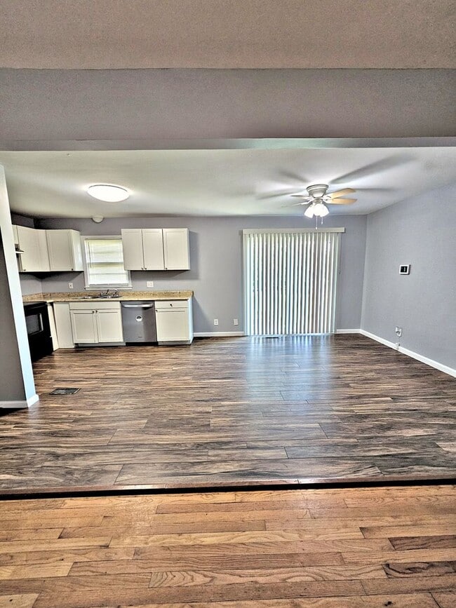Photo - HOUSE FOR RENT - DECATUR
