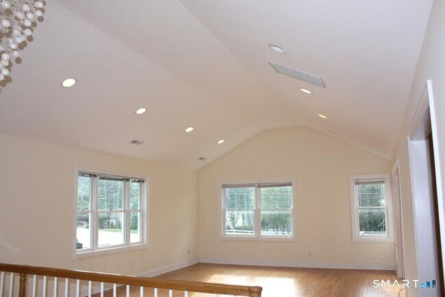 Photo - 675 High Ridge Rd