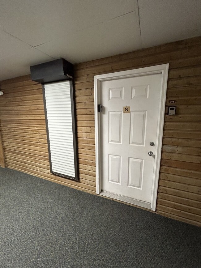 Building Photo - 6102 Seawall Blvd Unit 375