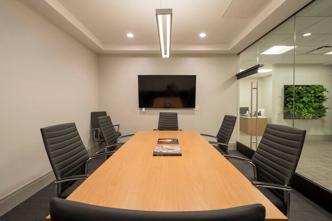 Photo - 256 E Main St Unit SI ID1094664P