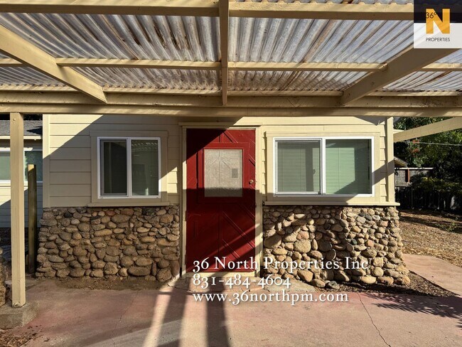 15 Flight Rd Unit 15 Flight Road B
