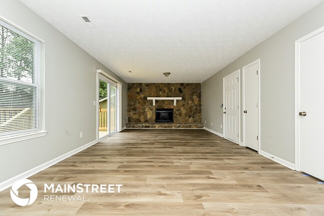Photo - 3042 Medina Dr