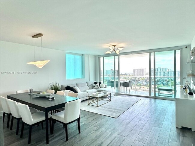 Building Photo - 400 Sunny Isles Blvd Unit 1708