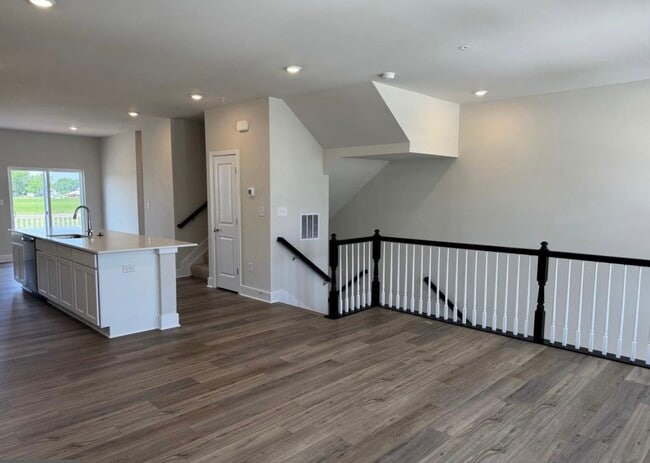 Photo - 1312 Lake Lucerne Ln