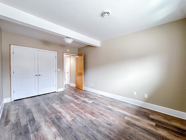 Photo - 2039 Winnebago St Unit #8