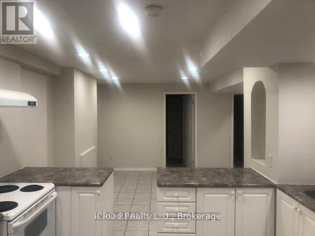 Photo - 3755 Althorpe Cir