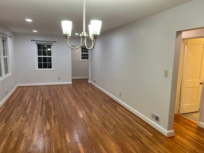 Photo - 2602 Linwood Rd
