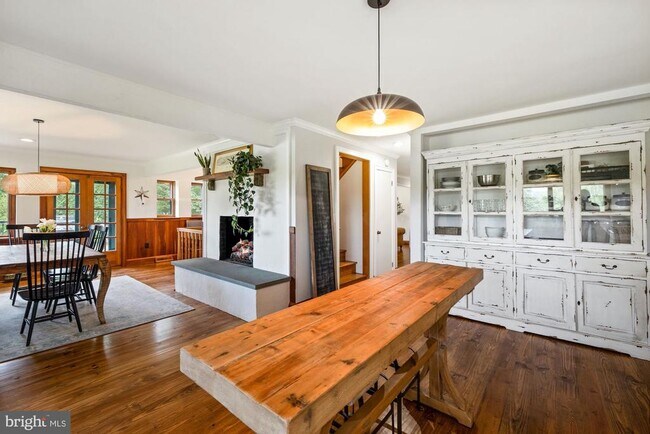 Photo - 35299 Snickersville Turnpike