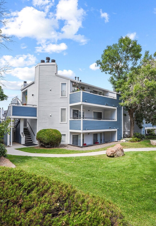 Walker Landing Apartments Aurora, CO