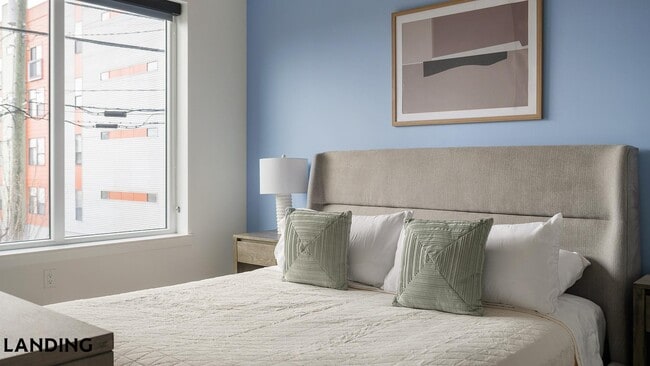 Photo - 1801 Patterson St Unidad 404