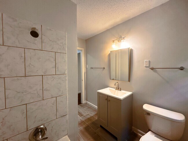 Photo - 3766 Argonne St