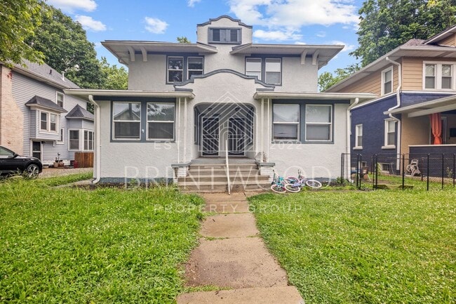 Updated and Move-In Ready 4-Bedroom Home - Updated and Move-In Ready 4-Bedroom Home