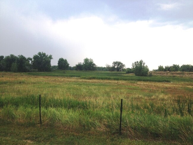 Photo - BEAUTIFUL 3-BR, 2-BA Condo with Everything Completely Remodeled! Everything Brand New! Views of O... Unidad 104