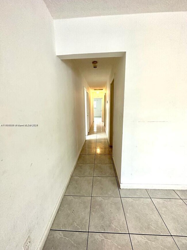 Photo - 7640 SW 10th St Unit B