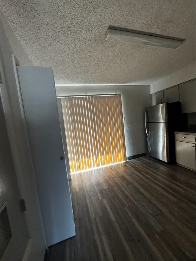 Photo - 18 Fra Mar Dr Unit B