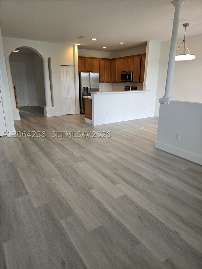 Photo - 331 River Bluff Ln