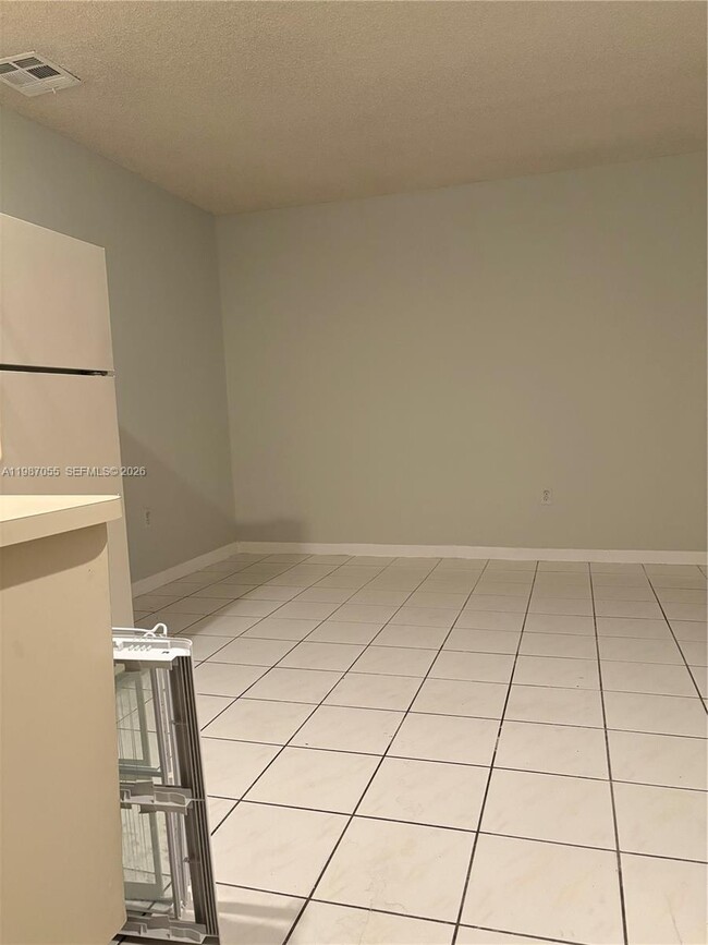 Photo - 4051 NW 5th St Unit 1