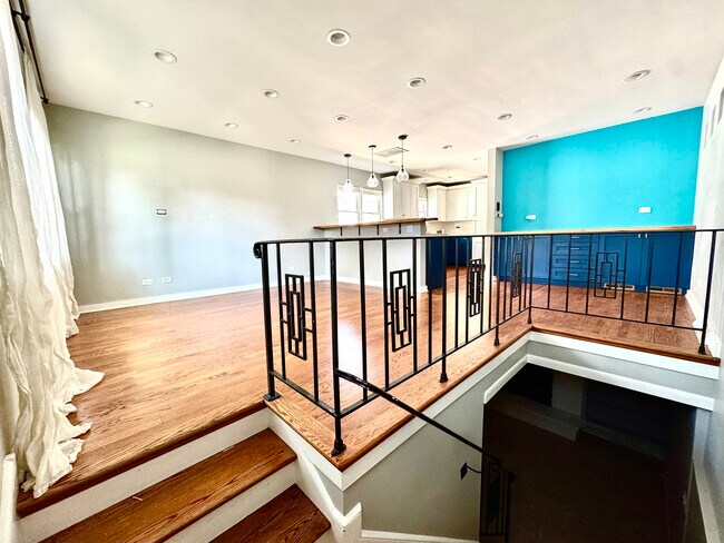 Building Photo - 1026 Ferdinand Ave Rental