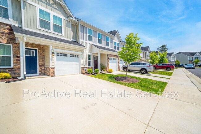 Photo - 317 Capeside Ct