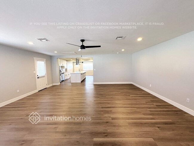 Photo - 856 E 9th Ave