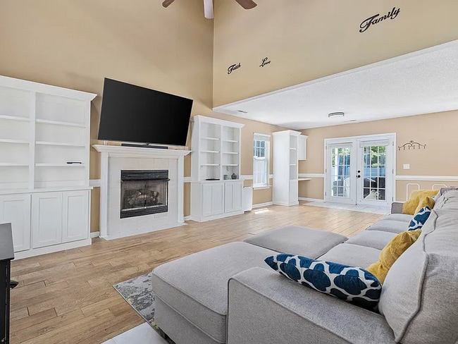 Photo - 125 Edwards Ln