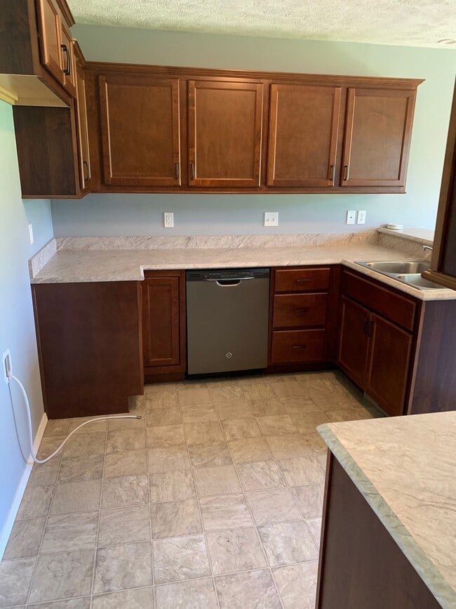 Photo - Country Setting 4 Bedroom House in Willard