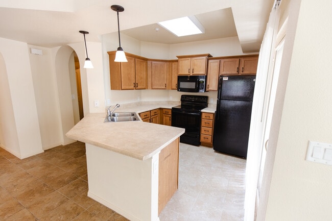 Photo - Ledgestone Apartments
