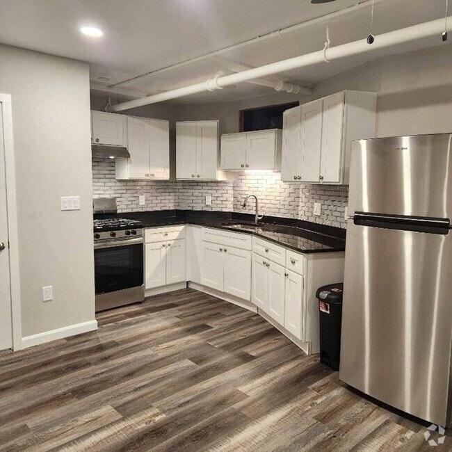 Building Photo - 333 Broadway Unit 2D Rental