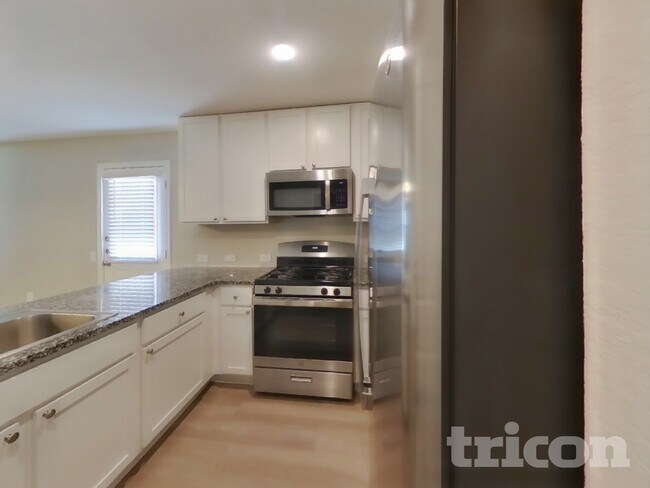 Photo - 5711 Raven Pl