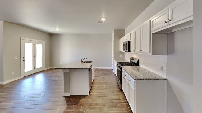 Photo - 4509 NE 124th St