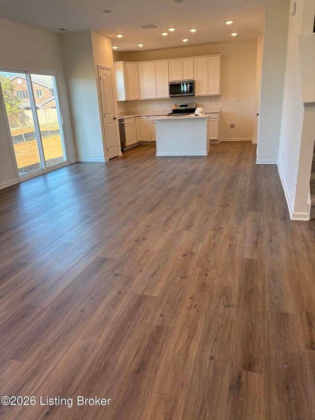 Photo - 6814 Oak Rock Dr