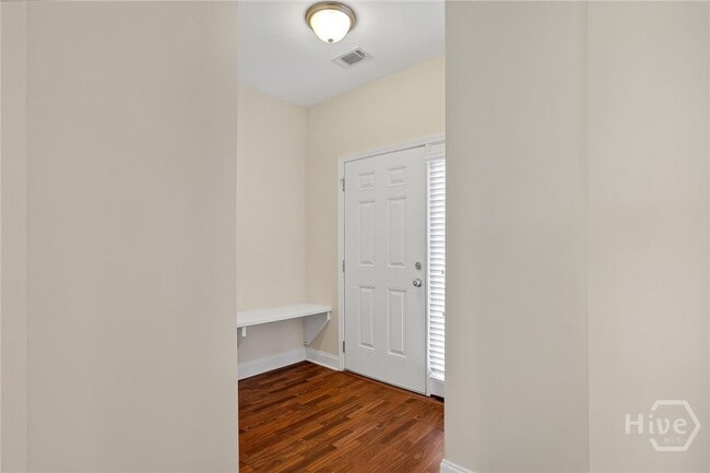 Photo - 190 Canyon Oak Loop