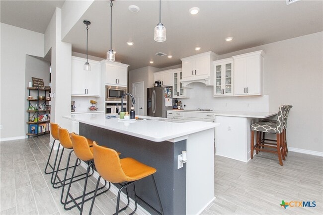 Photo - 1756 Meadow Crest
