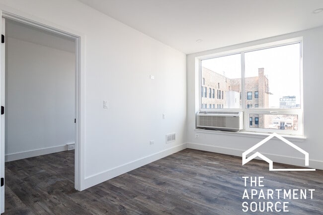 Photo - 941 W Carmen Ave Unit 606