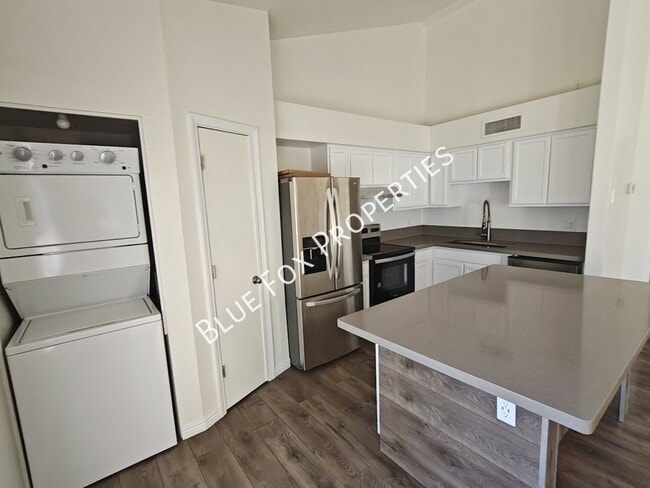 Photo - 3049 Avenida Destino