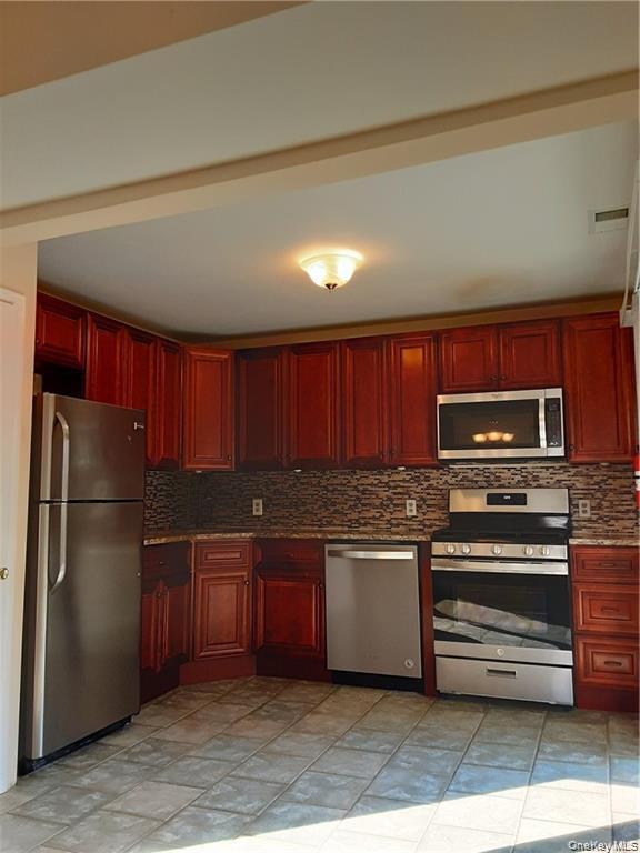 Photo - 3410 Whispering Hills Dr