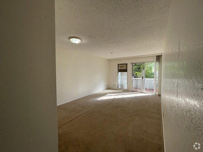 Building Photo - 98-833-833 Noelani St Rental