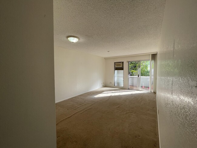 Photo - 98-833-833 Noelani St Townhome