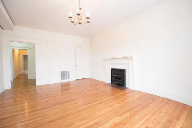 Photo - 132 Glenville Ave Unit 1E