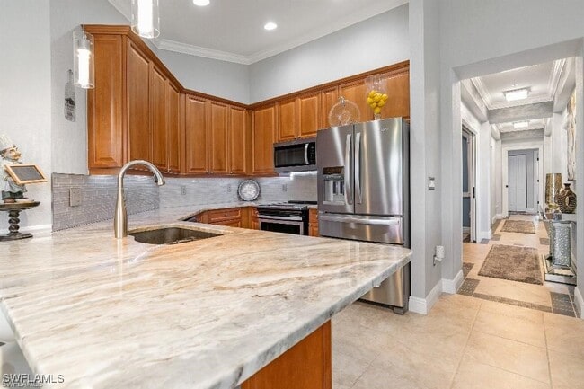 Building Photo - 10090 Lake Cove Dr Unit 302 Rental