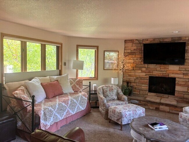 Photo - 1653 Oro Grande Dr Unit E #10