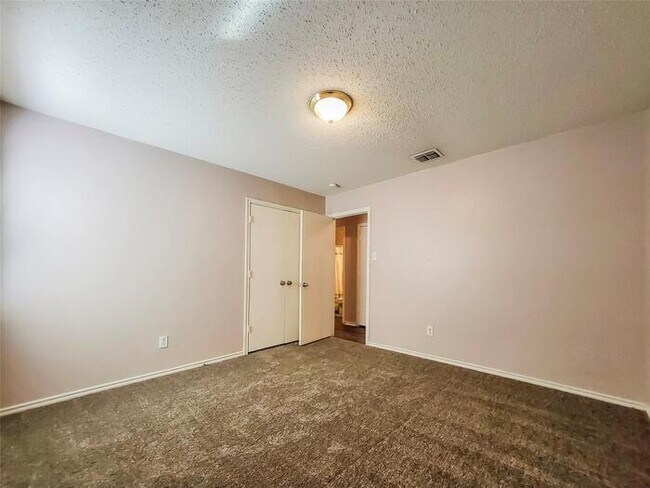 Photo - Open floorplan in Fort Worth 3/2/2