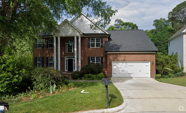 Building Photo - Room in House on Abby Knoll Dr