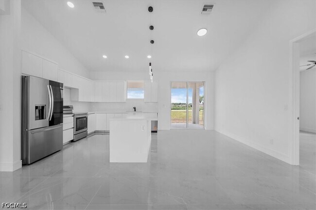 Photo - 3812 NW 38th St