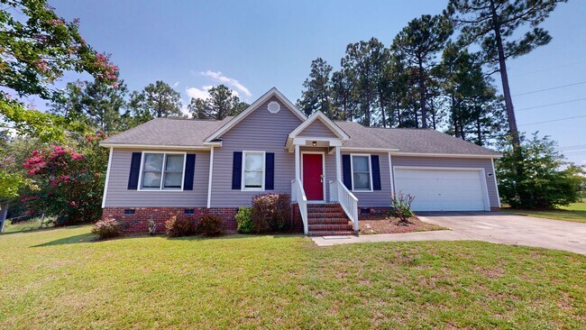 Charming Single-Level 3 Bedroom Home Close... - Charming Single-Level 3 Bedroom Home Close...
